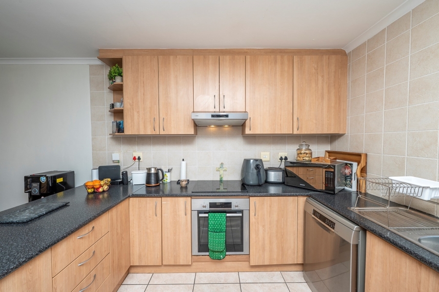 3 Bedroom Property for Sale in Graanendal Western Cape